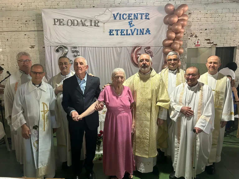 Bodas de Matrimônio e Sacerdócio